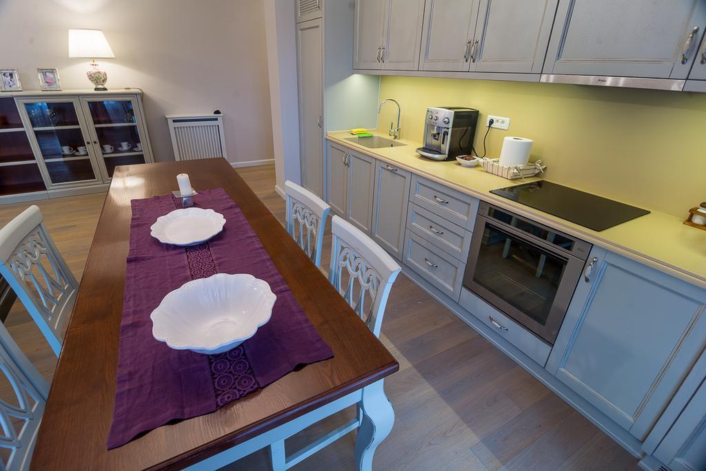 Apartament Alex อาราด ภายนอก รูปภาพ