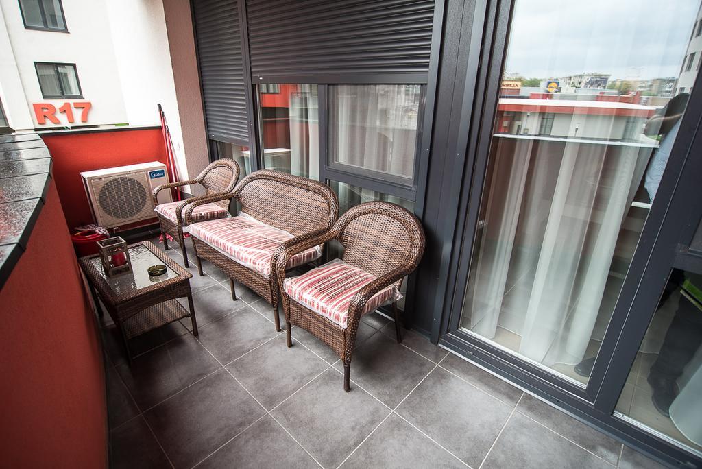 Apartament Alex อาราด ภายนอก รูปภาพ